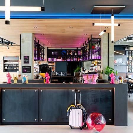 Готель Moxy Утрехт Екстер'єр фото